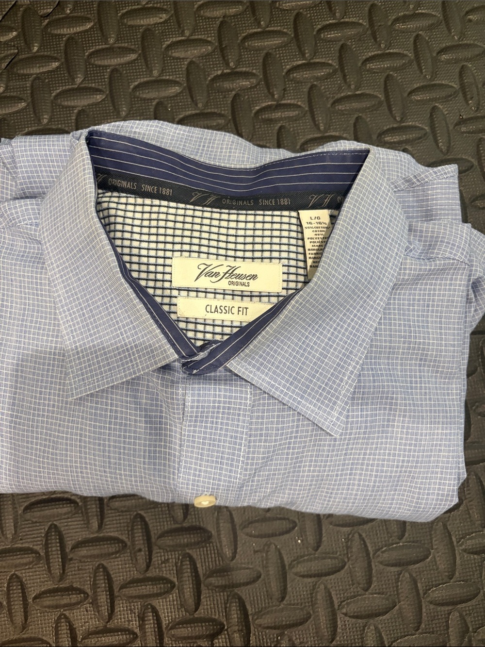Van Heusen Men’s Dress Shirt